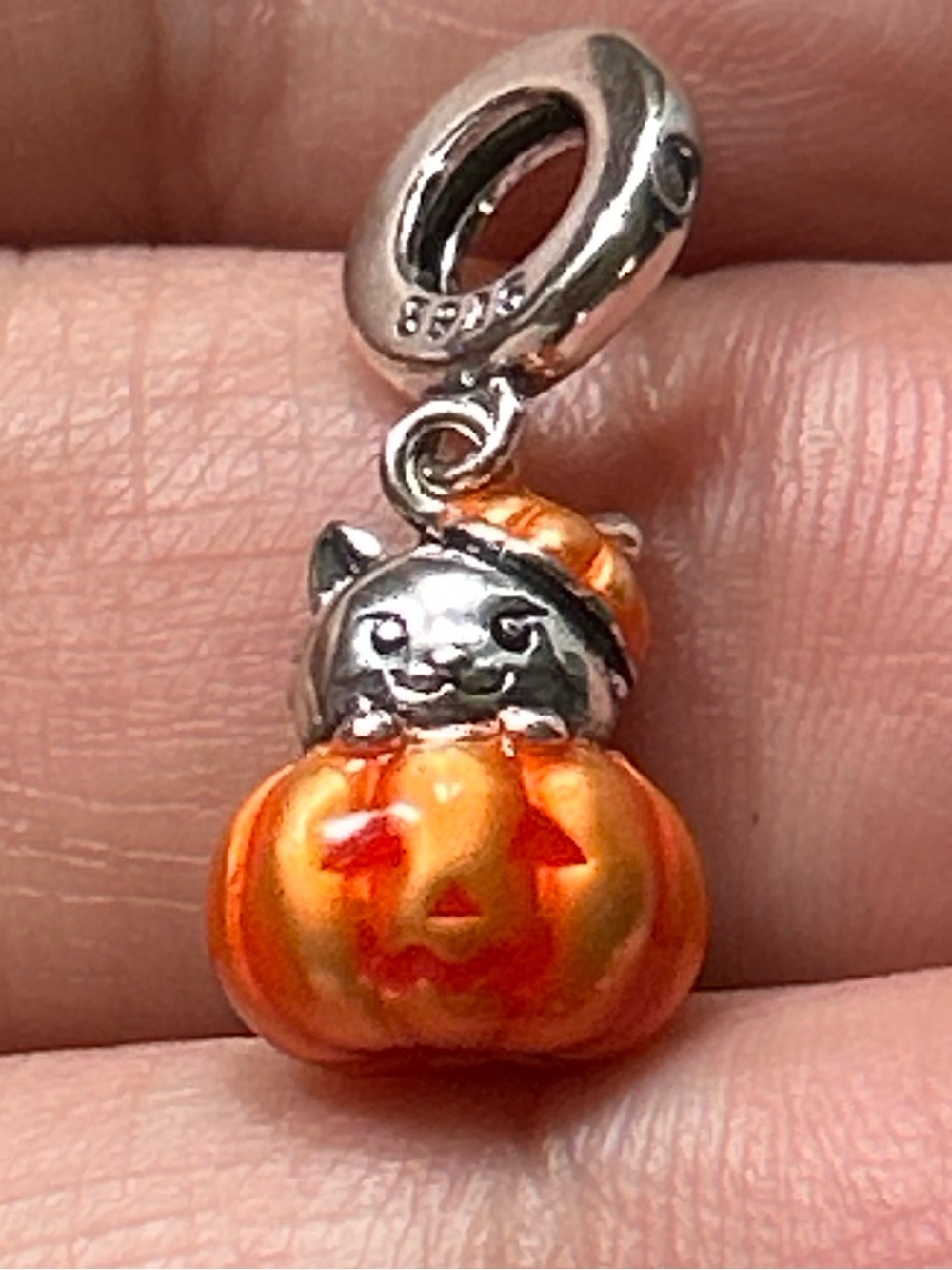 Sterling Silver S925 Kitty Cat in Orange Pumpkin Charm Jack o lantern Halloween